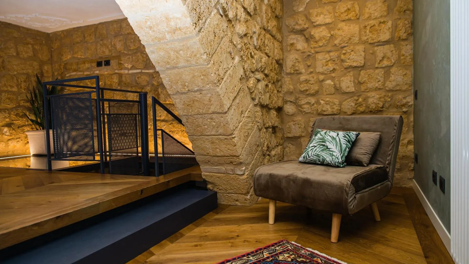 A casa di Mammì nella Valle dei templi Agrigento 0*,